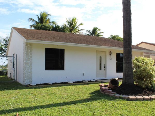 7427 Pinedale Drive, Boynton Beach, FL 33436