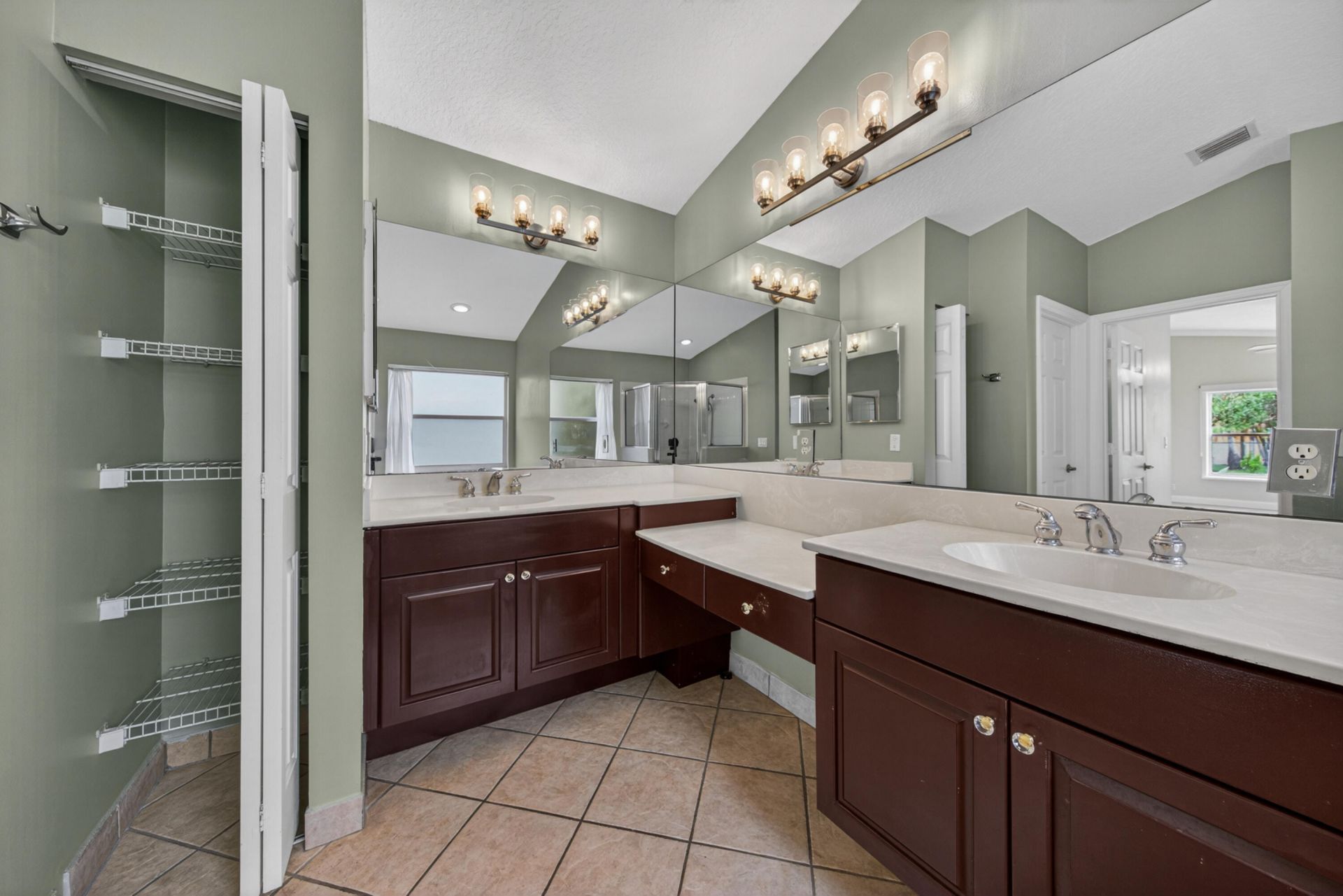 19111 SW 8th Street, Pembroke Pines, FL 33029 Photo