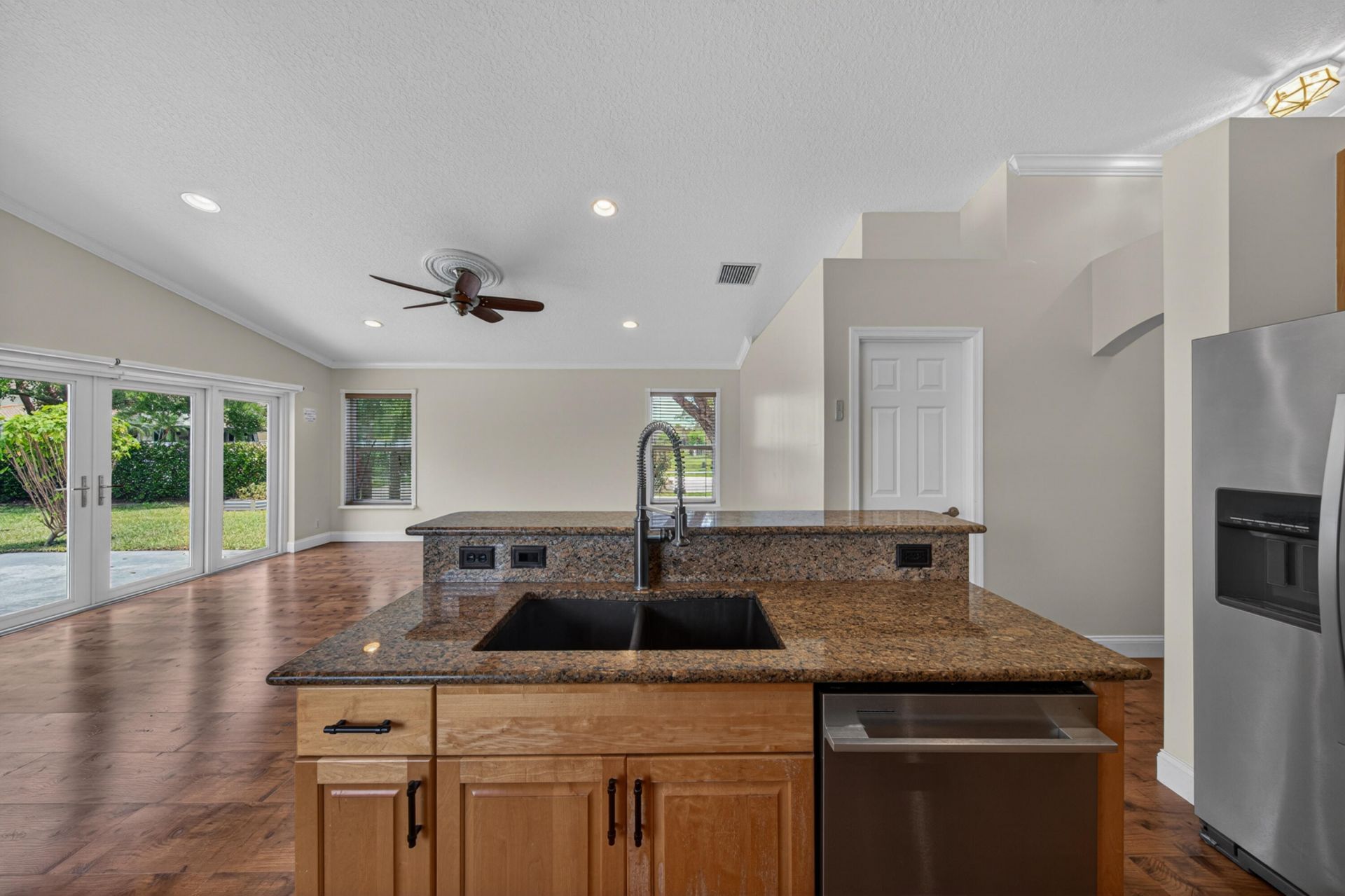 19111 SW 8th Street, Pembroke Pines, FL 33029 Photo