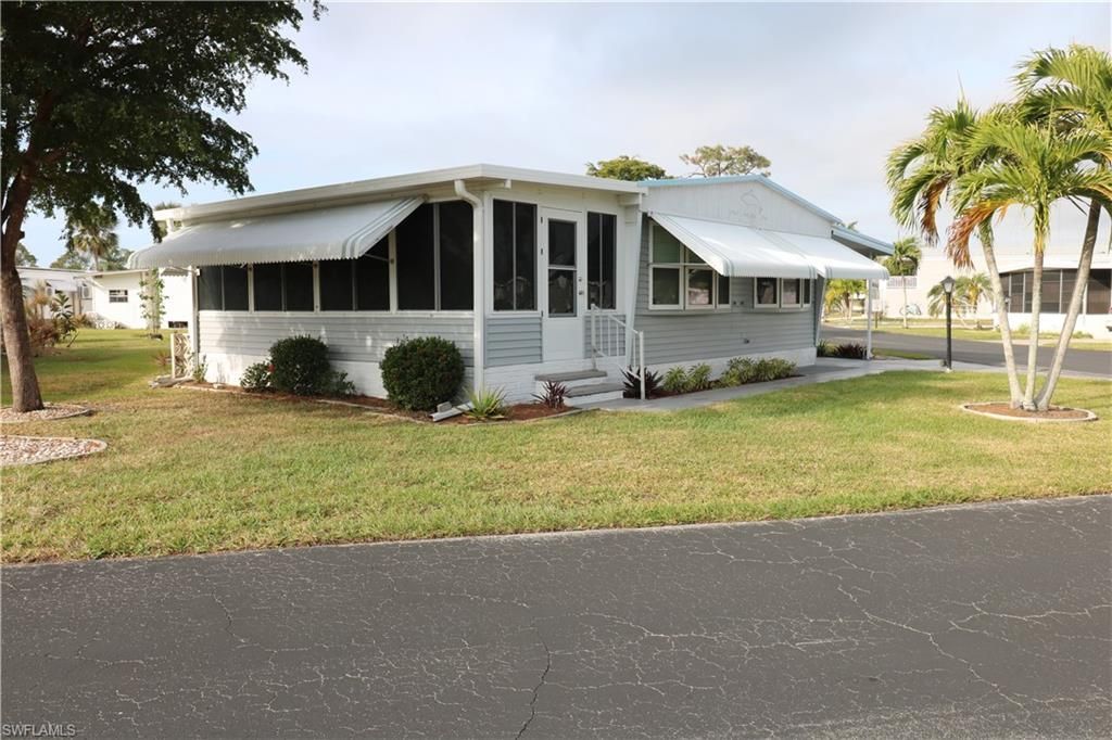 116 Coachlight Dr , Fort Myers, FL 33908 Photo
