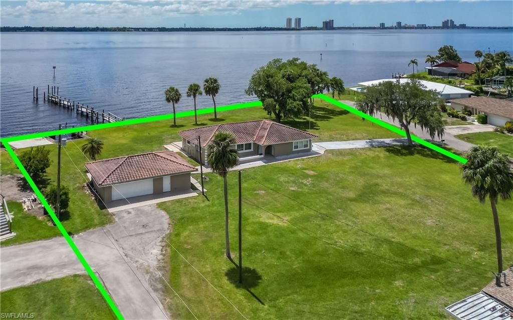 1808 Stevenson Rd , North Fort Myers, FL 33917 Photo