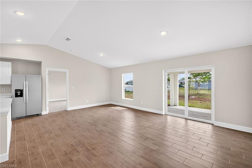 1333 NW 10th Pl, Cape Coral, FL 33993 Photo