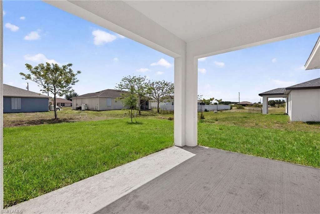 1333 NW 10th Pl, Cape Coral, FL 33993 Photo