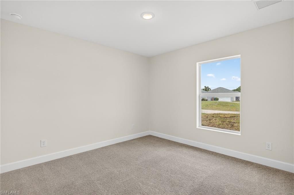 1333 NW 10th Pl, Cape Coral, FL 33993 Photo