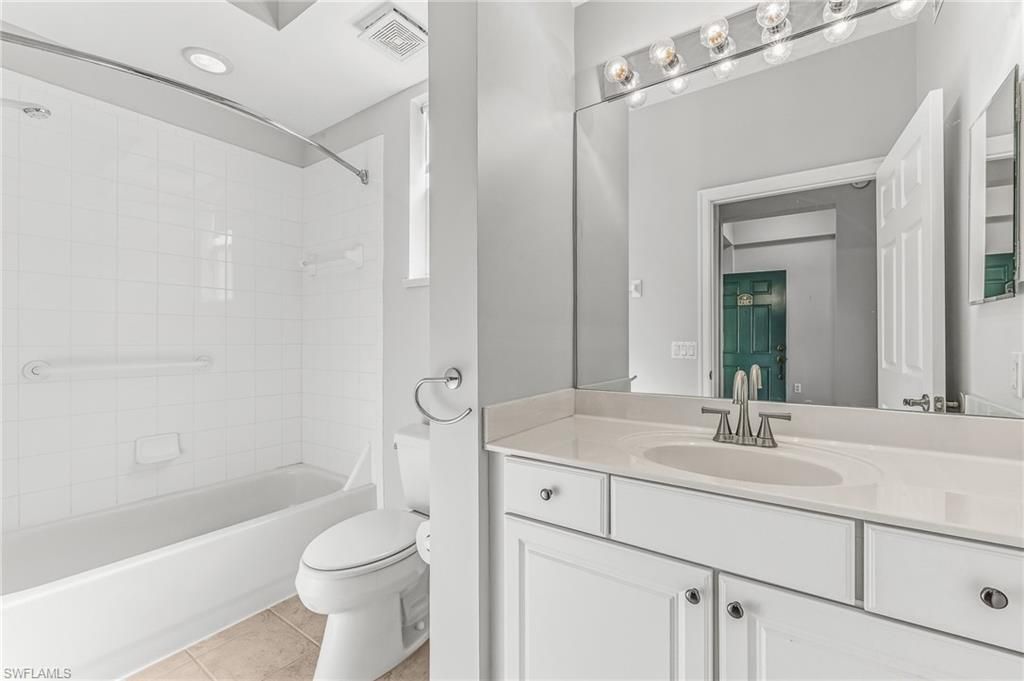 10720 Ravenna Way, Unit 201, Fort Myers, FL 33913 Photo