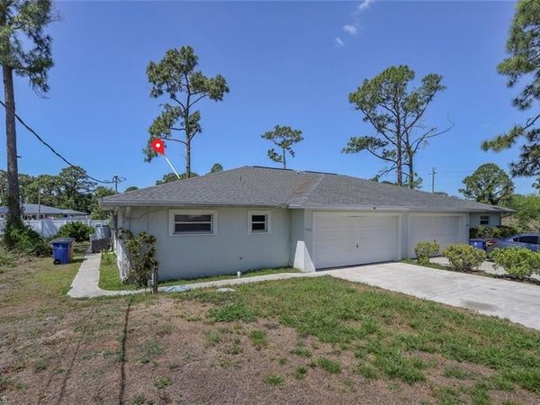1104-1106 Circle DR , LEHIGH ACRES, FL 33973