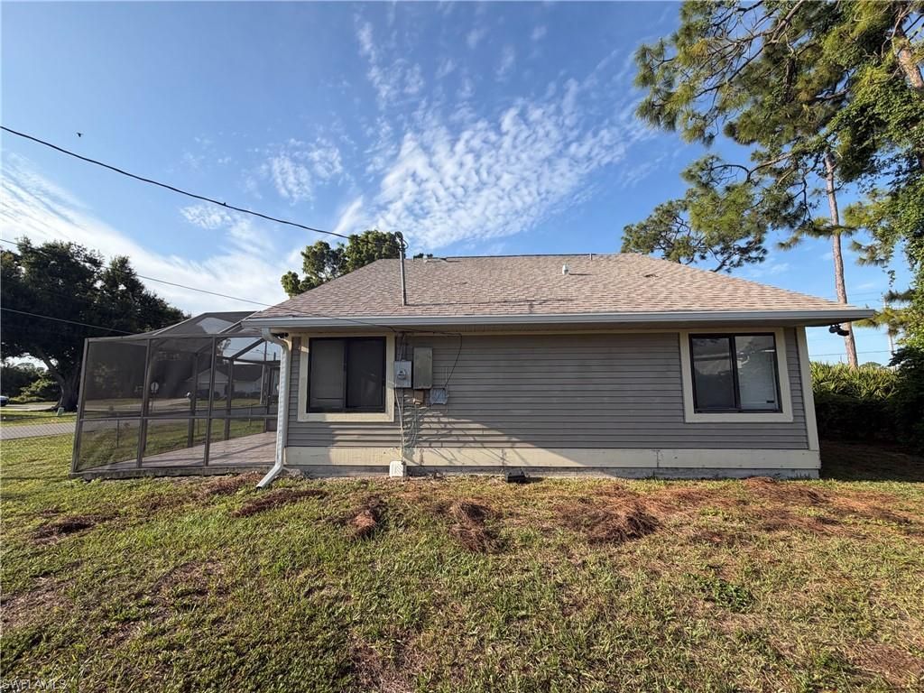 9225 Pineapple Rd , Fort Myers, FL 33967 Photo
