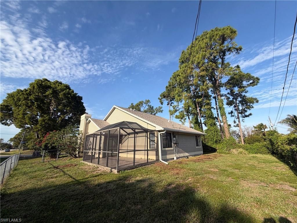 9225 Pineapple Rd , Fort Myers, FL 33967 Photo