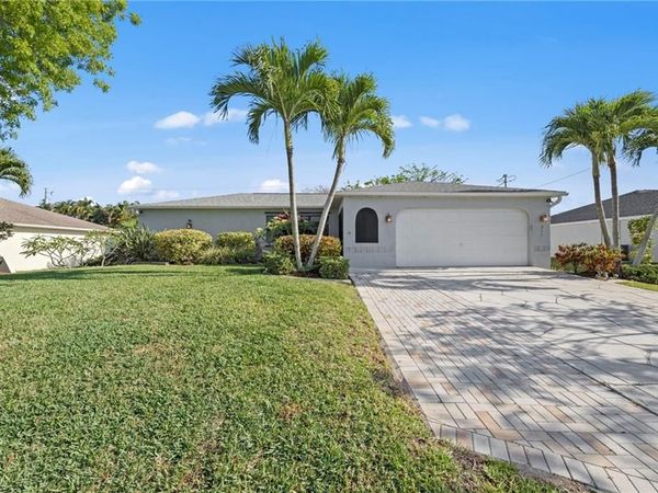 311 SW 19th LN , CAPE CORAL, FL 33991