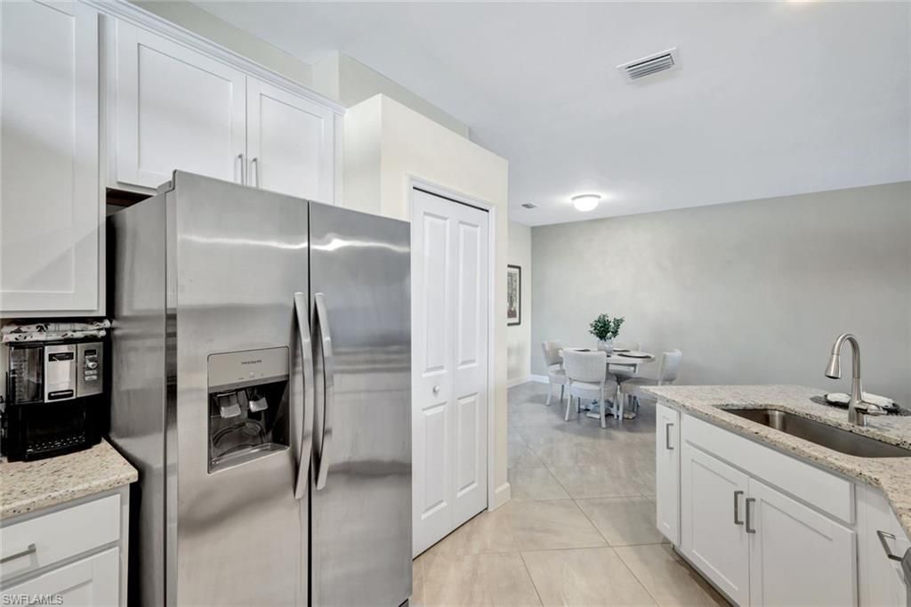 14022 Pine Lodge Ln, Fort Myers, FL 33913 Photo