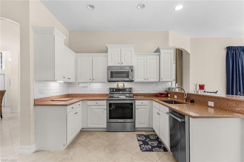 9663 Blue Stone Cir, Fort Myers, FL 33913 Photo