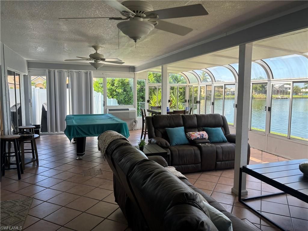 22 SE 10th Ave , Cape Coral, FL 33990 Photo