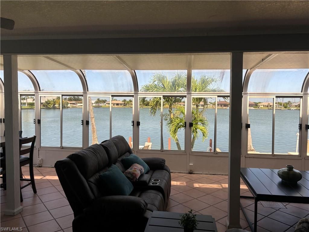 22 SE 10th Ave , Cape Coral, FL 33990 Photo