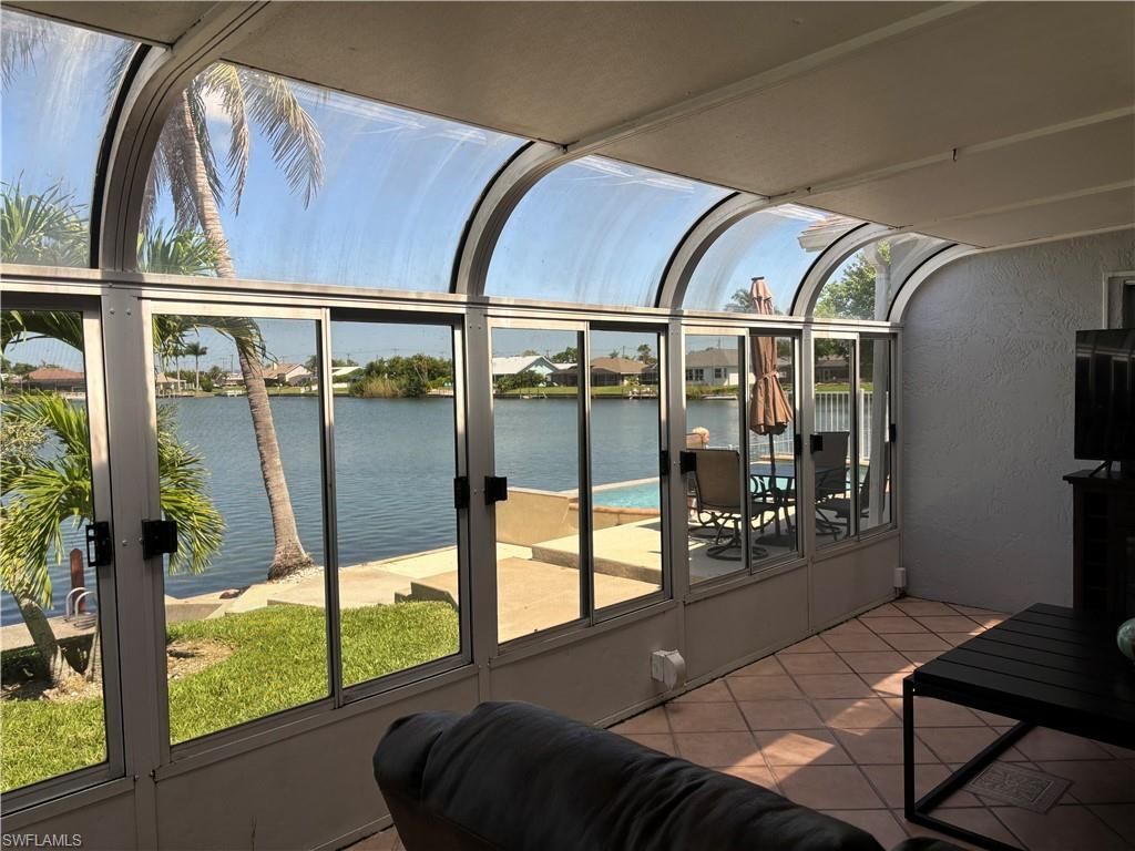 22 SE 10th Ave , Cape Coral, FL 33990 Photo