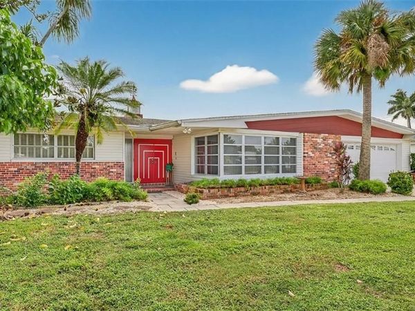 406 Leeland Heights BLVD E, LEHIGH ACRES, FL 33936