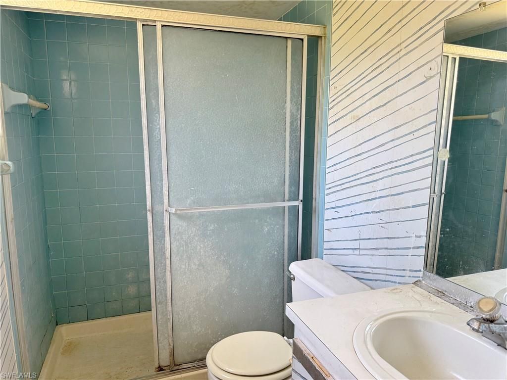 9305 Lake Park Dr, Unit 104, Fort Myers, FL 33919 Photo