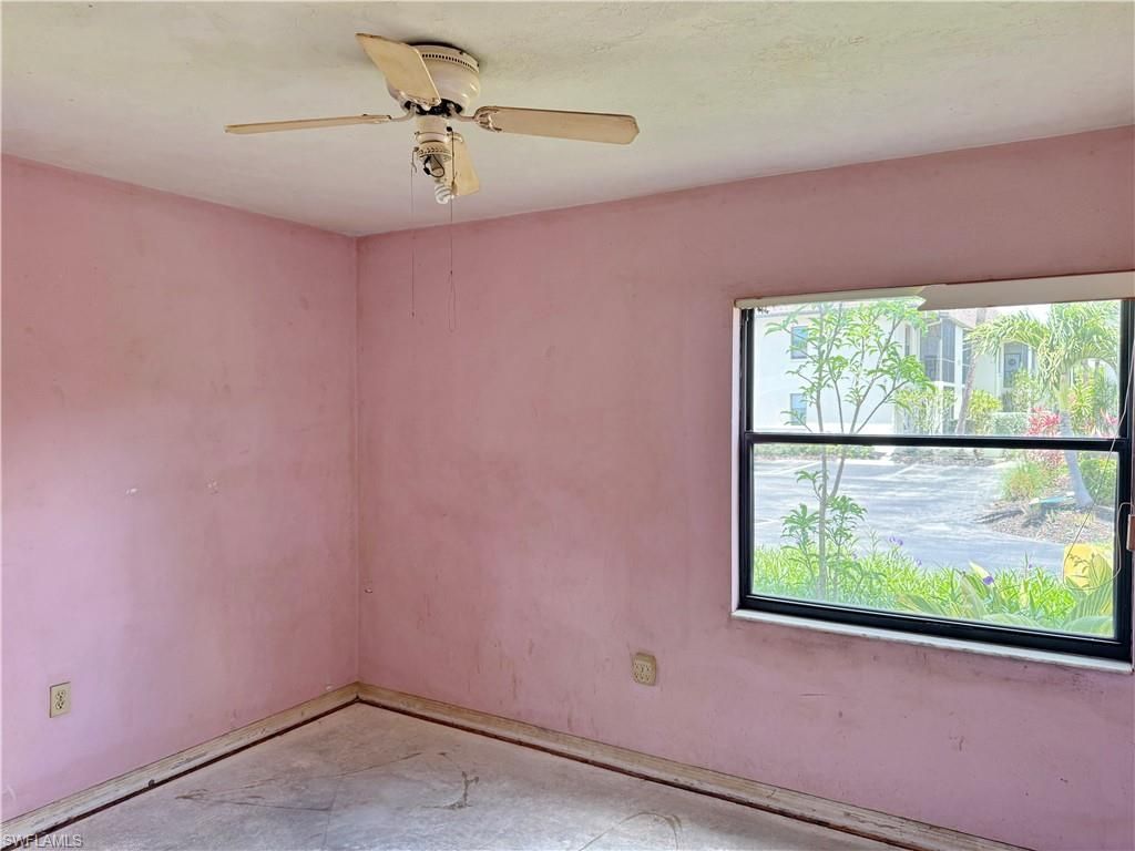 9305 Lake Park Dr, Unit 104, Fort Myers, FL 33919 Photo