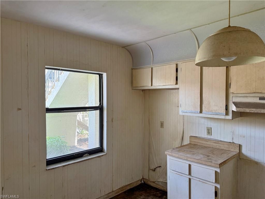 9305 Lake Park Dr, Unit 104, Fort Myers, FL 33919 Photo