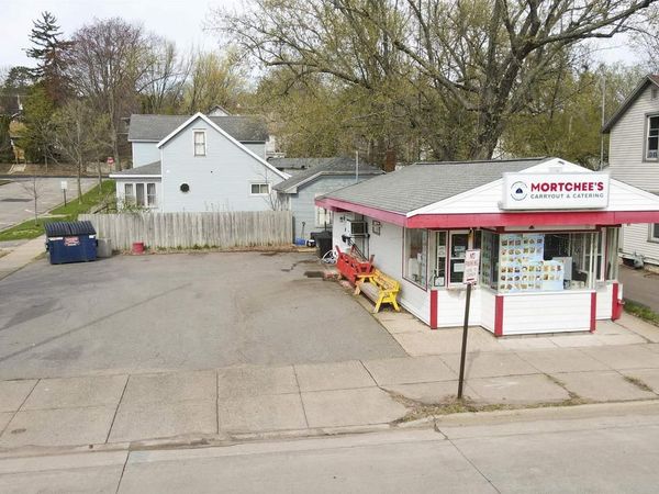 118 3RD AVENUE, Wausau, WI 54401