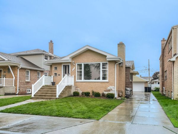 3755 W 112th Place , Chicago, IL 60655