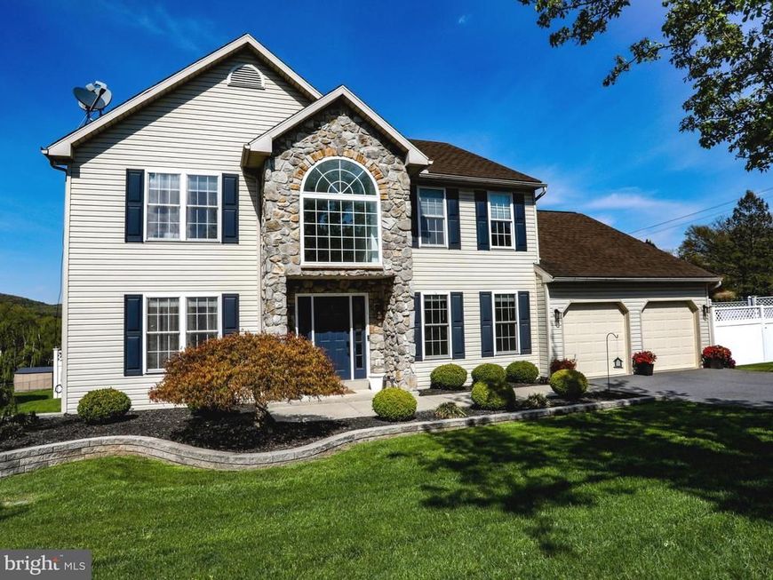 4961 Dunham Drive, Reading, PA 19606 Main Photo