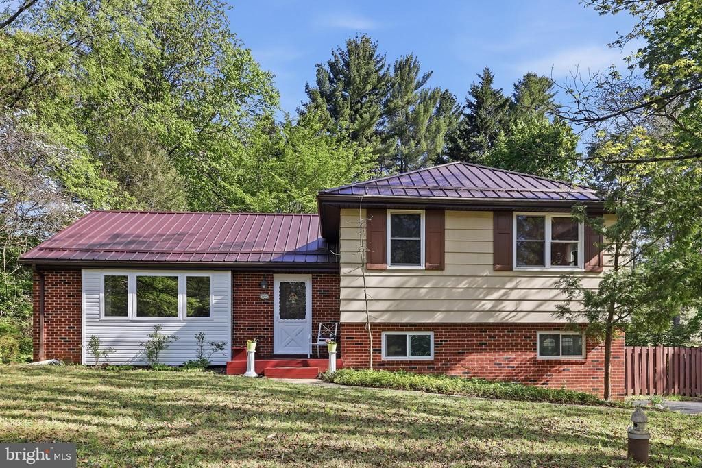 854 BURROWS RUN ROAD, CHADDS FORD, PA 19317