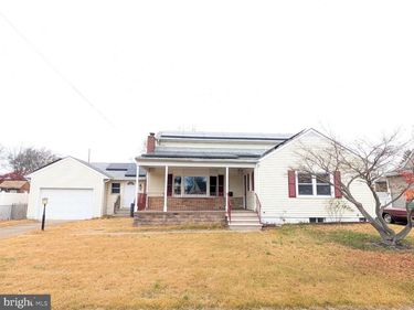 12 GODFREY DRIVE, HAMILTON, NJ 08610