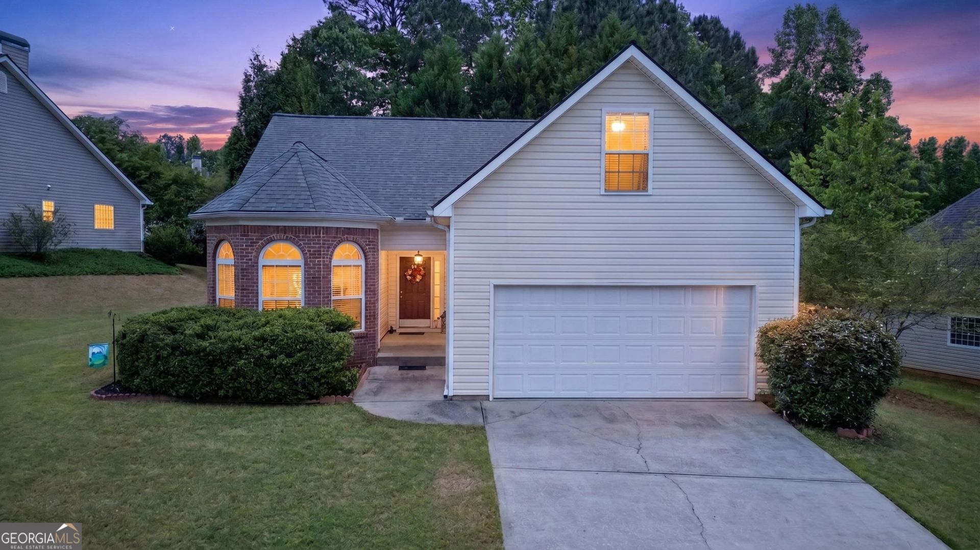 38 Bedford Park Drive, Newnan, GA 30263 Main Photo