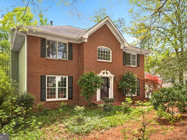 5055 Roxburgh Drive, Roswell, GA 30076