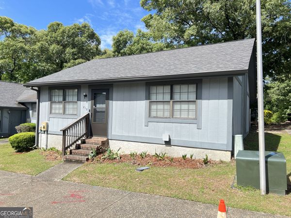 212 Tallulah Trail, Unit 1, Warner Robins, GA 31088