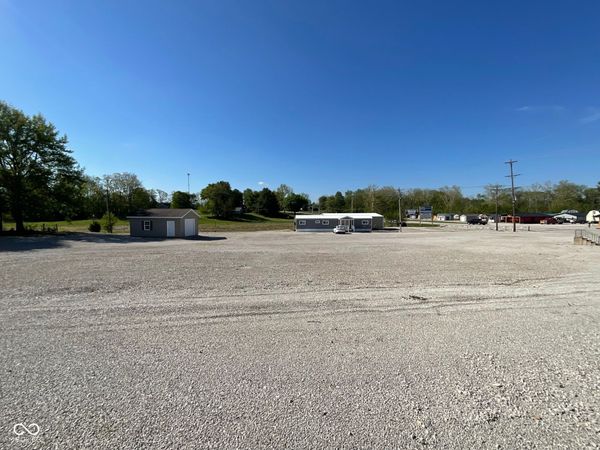 1930 W US Highway 36, Bainbridge, IN 46105