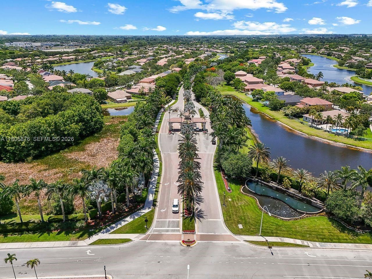 19165 N Gardenia Ave , Weston, FL 33332 Photo