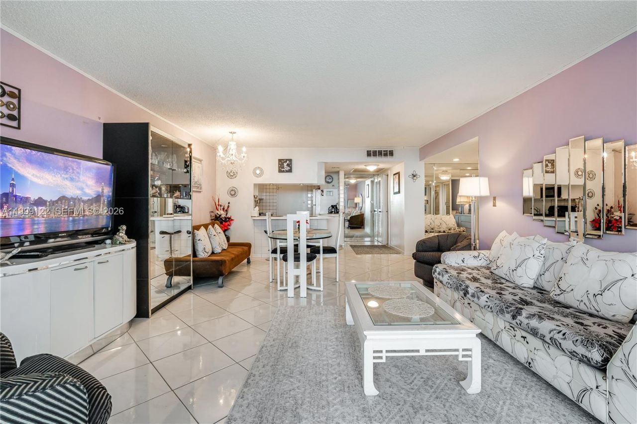 2030 S Ocean Dr, Unit 1903, Hallandale Beach, FL 33009 Photo