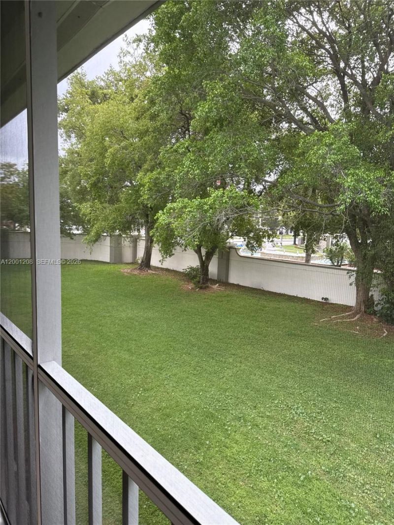 1102 Bahama Bnd , Unit D2, Coconut Creek, FL 33066 Photo