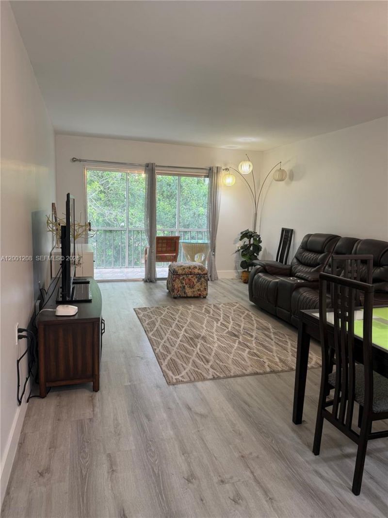 1102 Bahama Bnd , Unit D2, Coconut Creek, FL 33066 Photo
