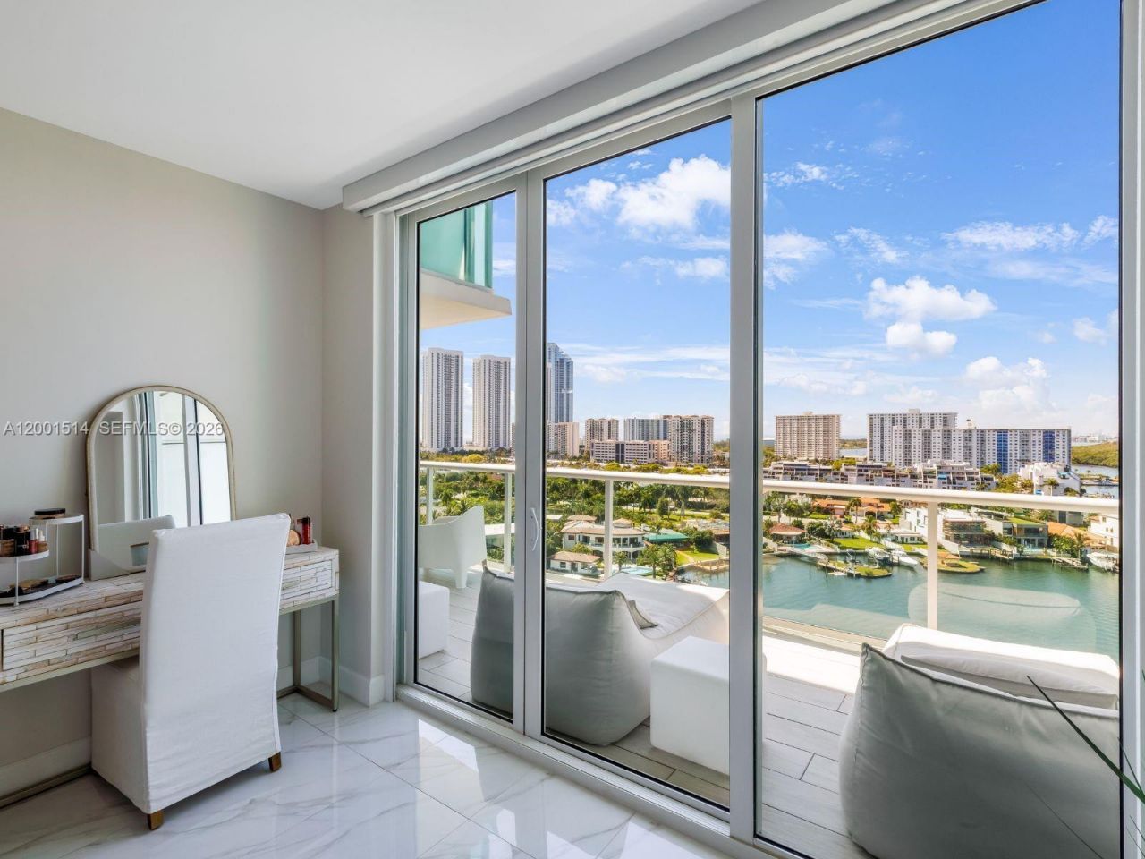 400 Sunny Isles Blvd, Unit 1416, Sunny Isles Beach, FL 33160 Photo