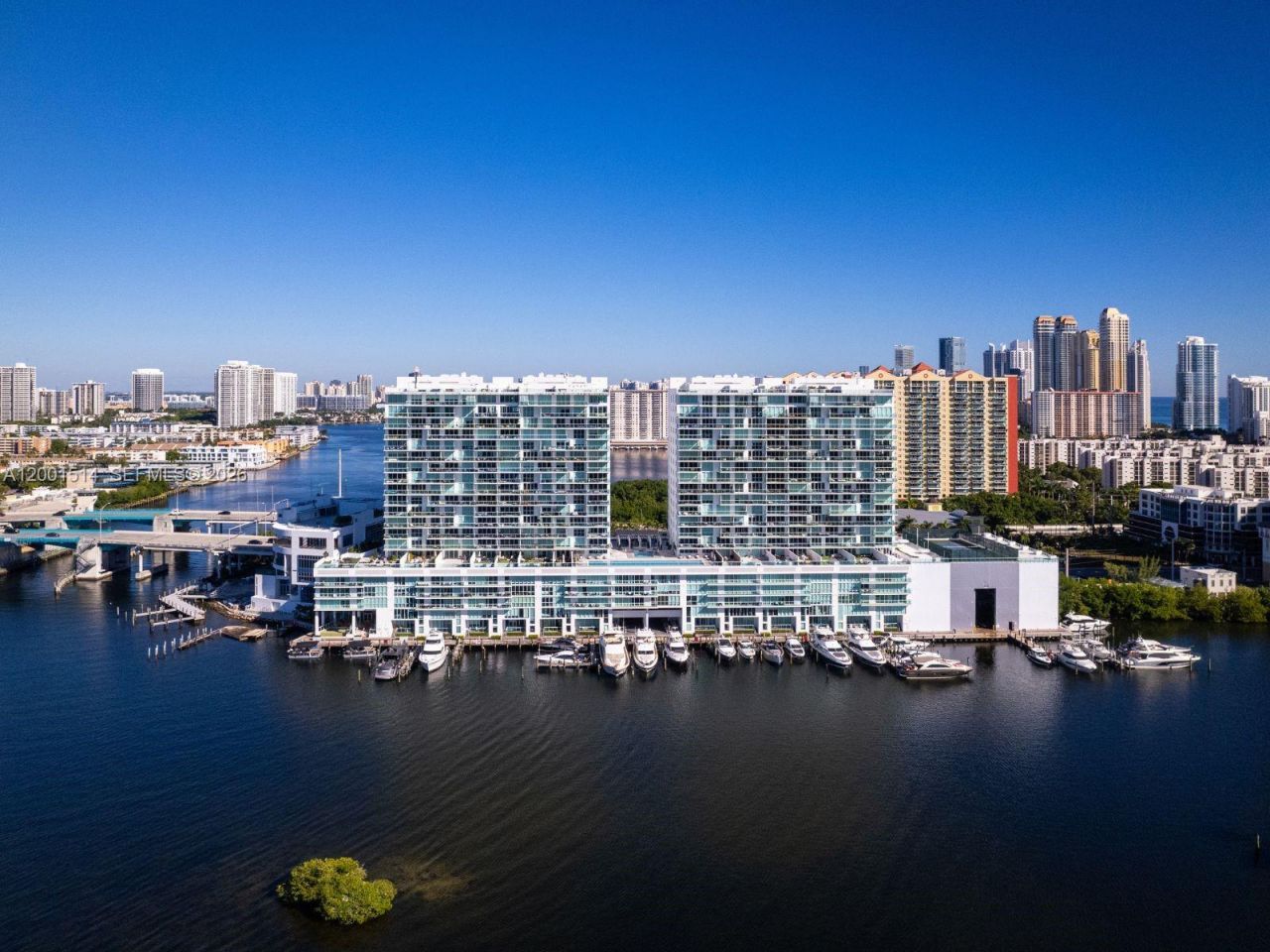 400 Sunny Isles Blvd, Unit 1416, Sunny Isles Beach, FL 33160 Photo