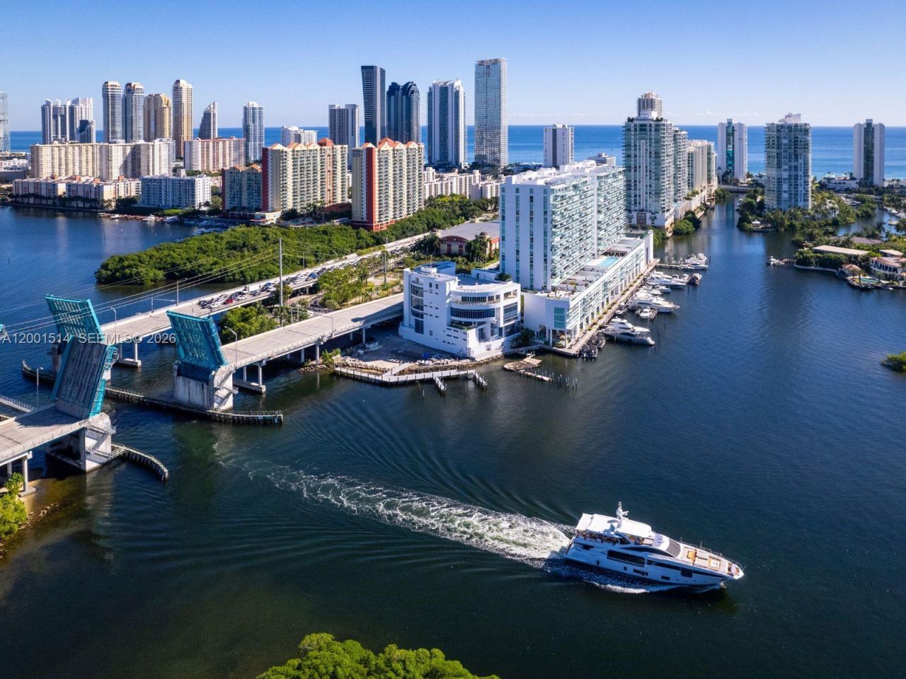 400 Sunny Isles Blvd, Unit 1416, Sunny Isles Beach, FL 33160 Photo