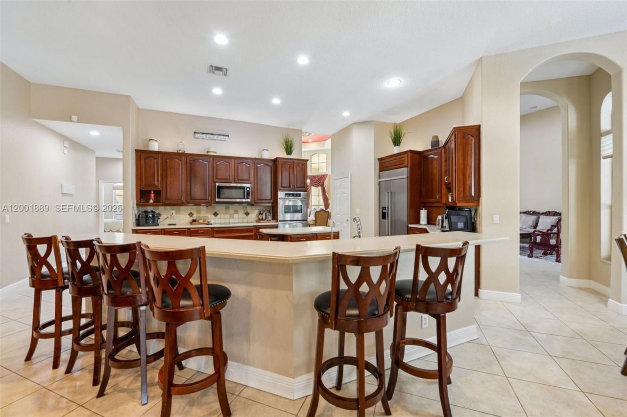 13457 Majestic Way , Cooper City, FL 33330 Photo