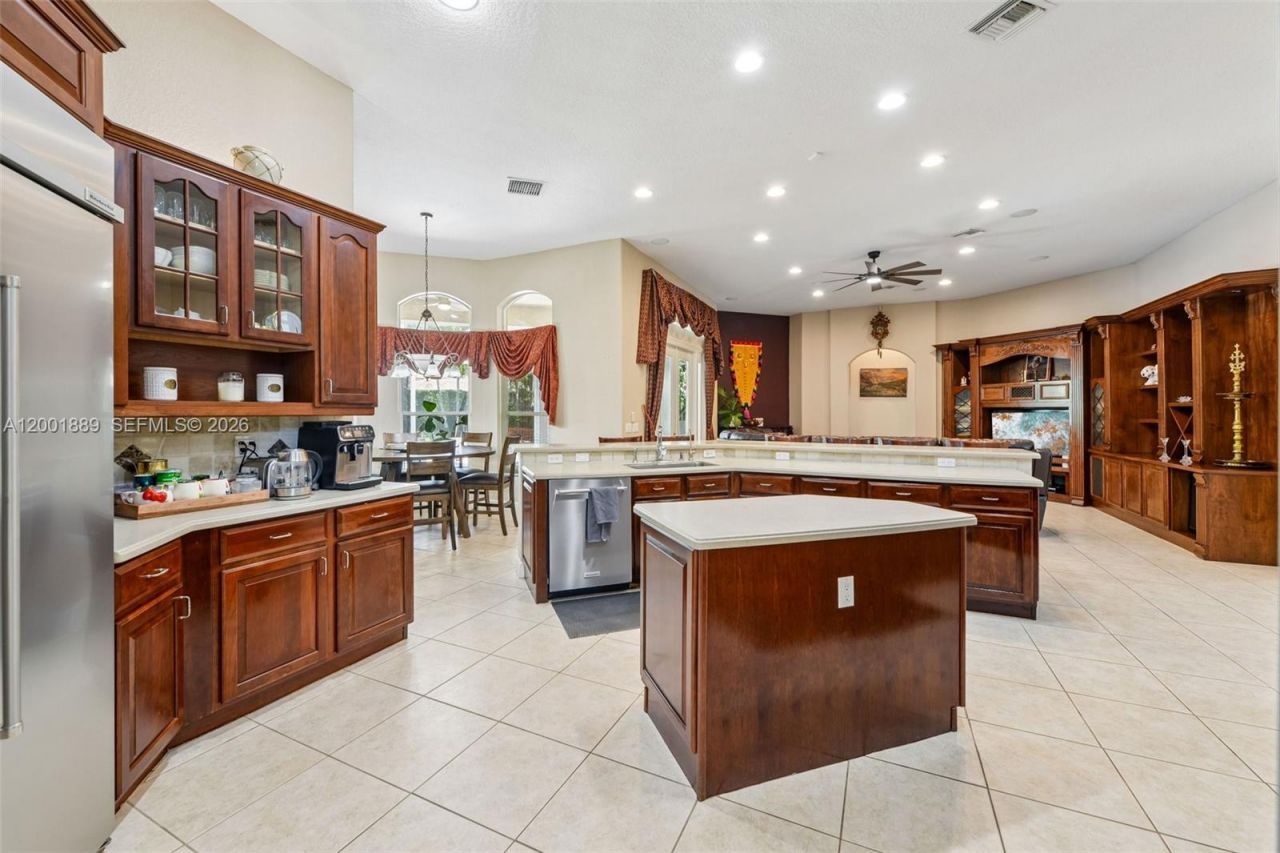 13457 Majestic Way , Cooper City, FL 33330 Photo