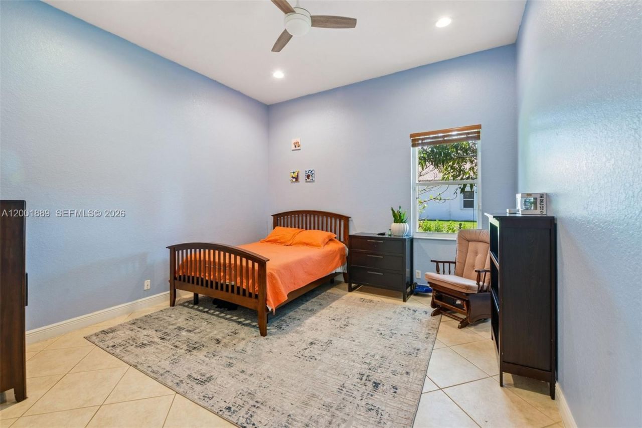 13457 Majestic Way , Cooper City, FL 33330 Photo