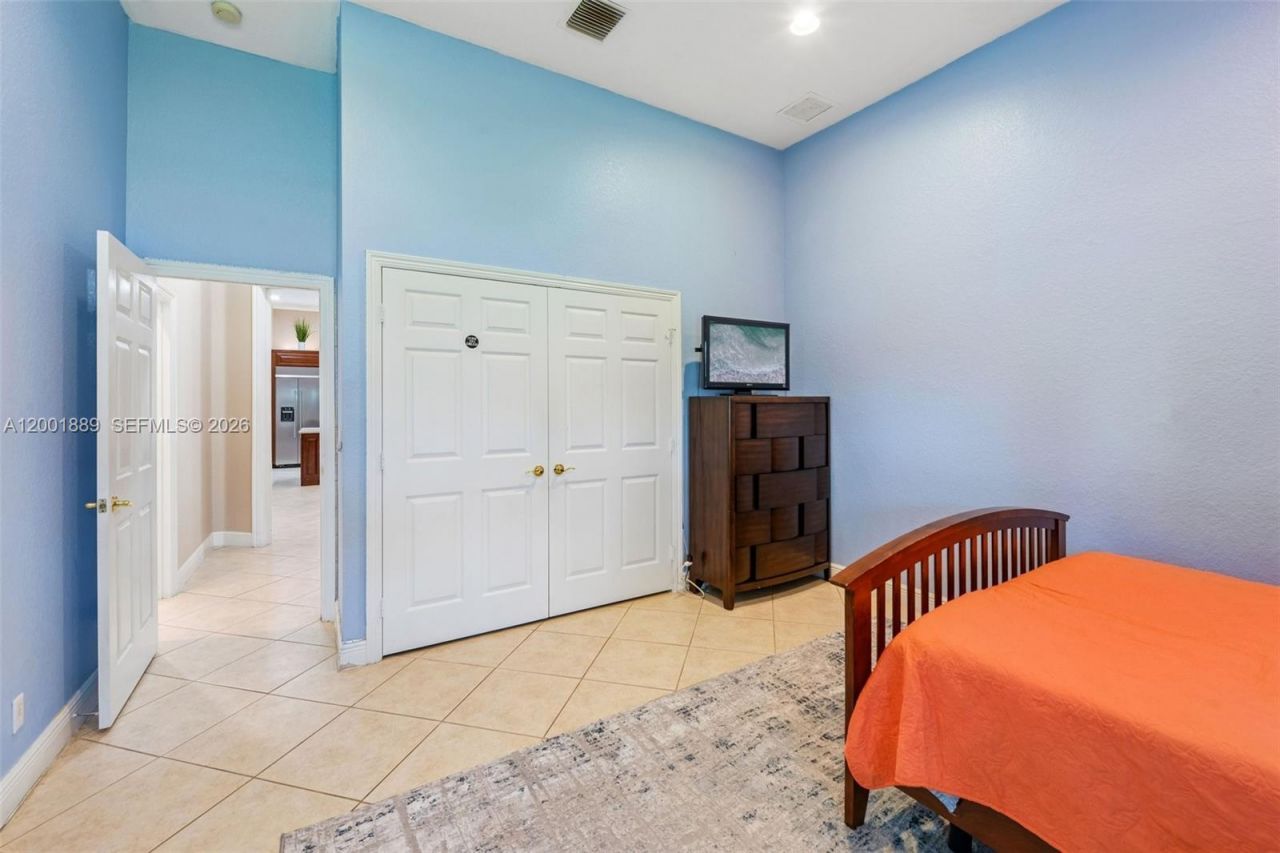 13457 Majestic Way , Cooper City, FL 33330 Photo