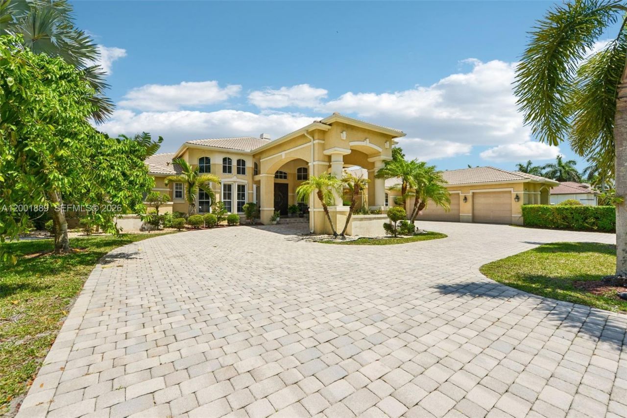 13457 Majestic Way, Cooper City, FL 33330 Photo