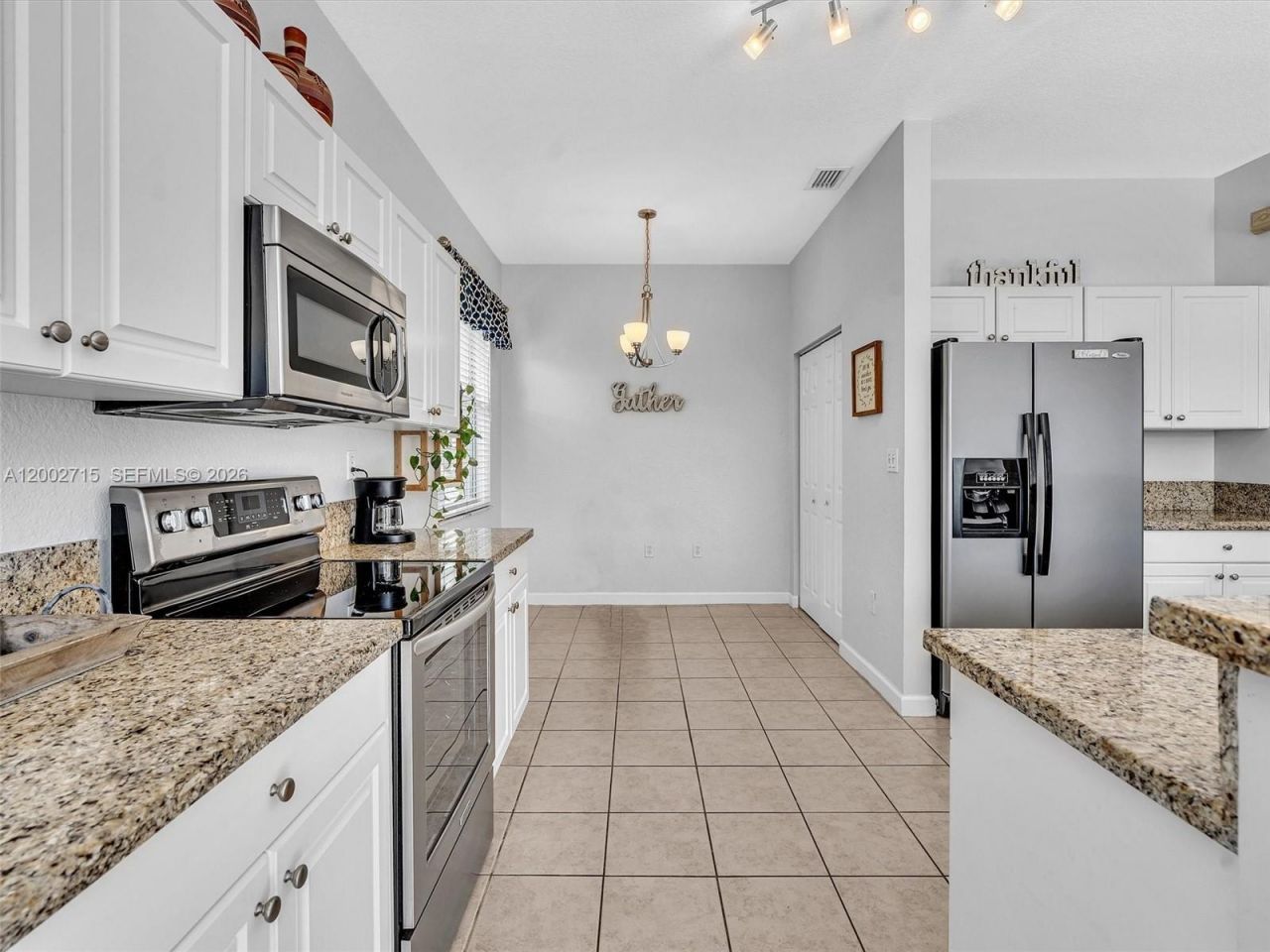 2117 NE 40th Rd , Homestead, FL 33033 Photo