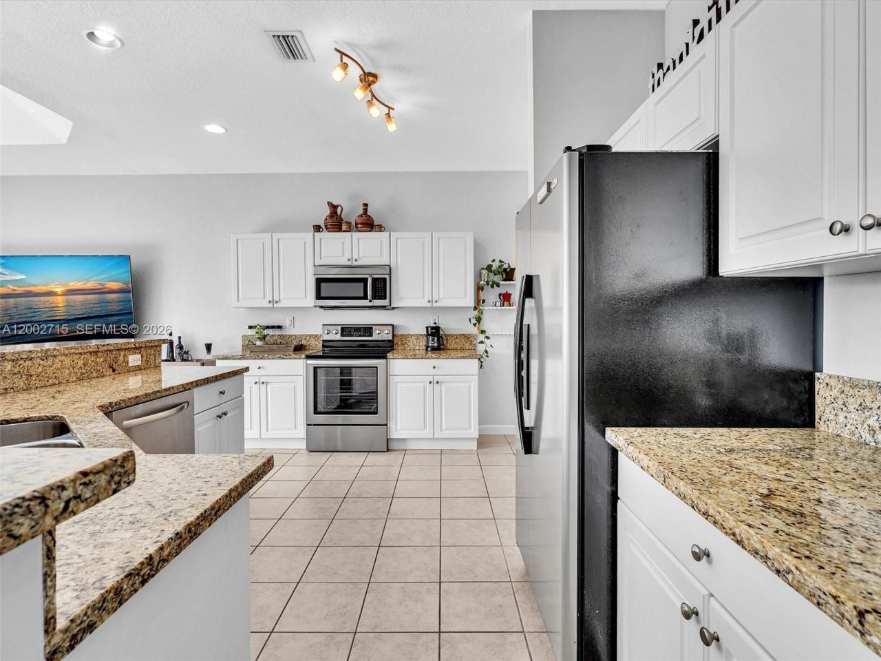2117 NE 40th Rd , Homestead, FL 33033 Photo