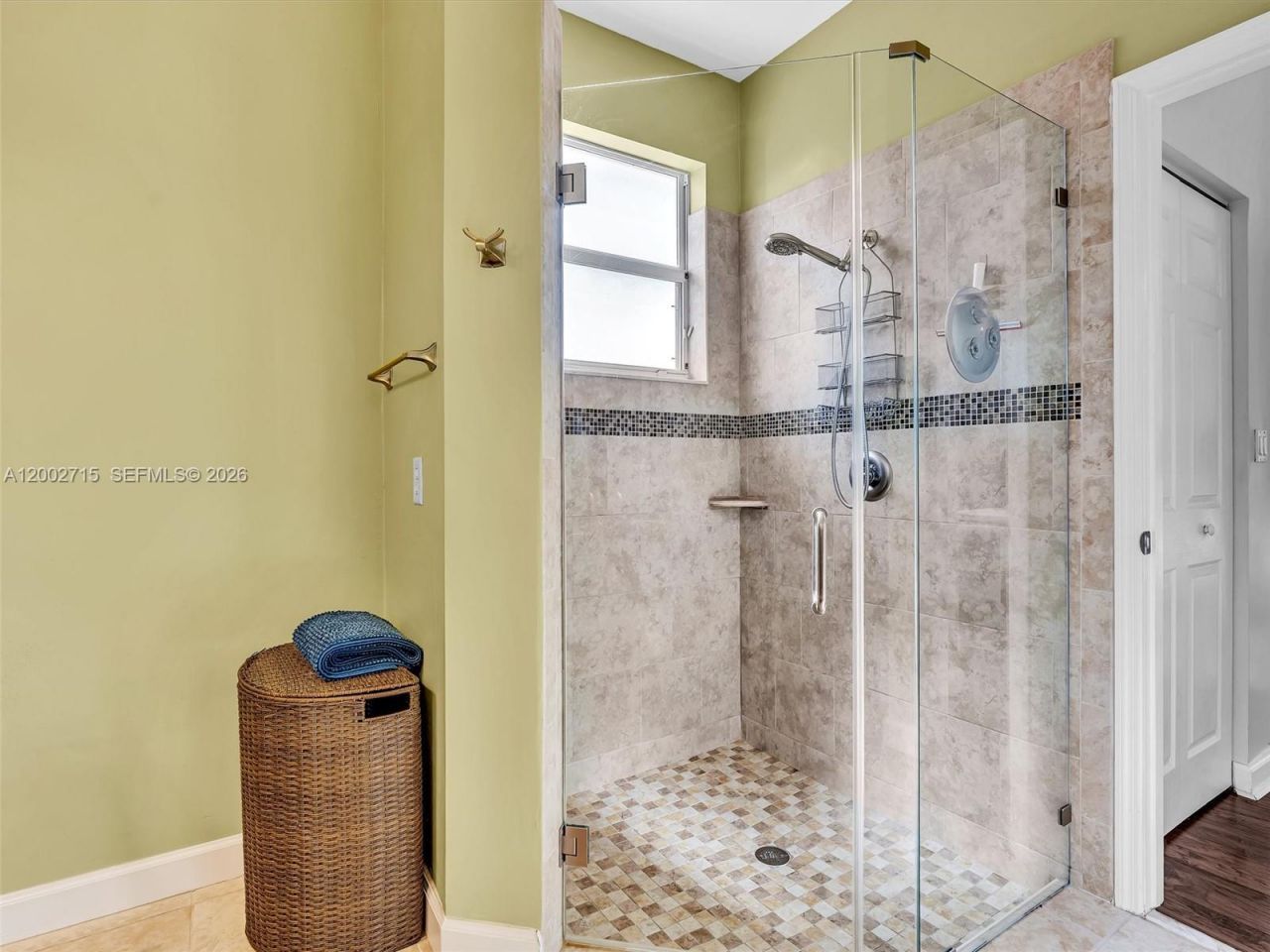 2117 NE 40th Rd , Homestead, FL 33033 Photo