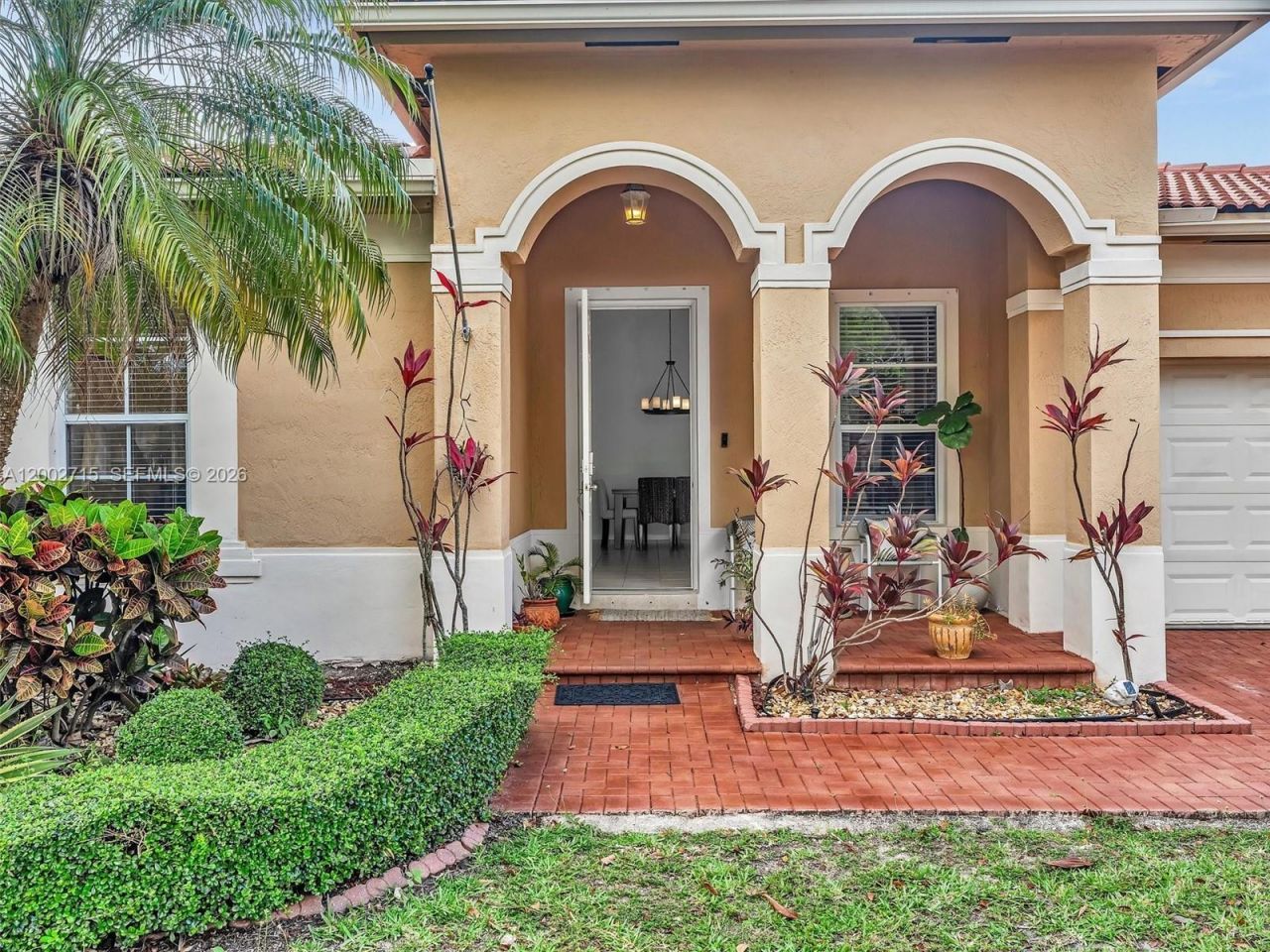 2117 NE 40th Rd , Homestead, FL 33033 Photo