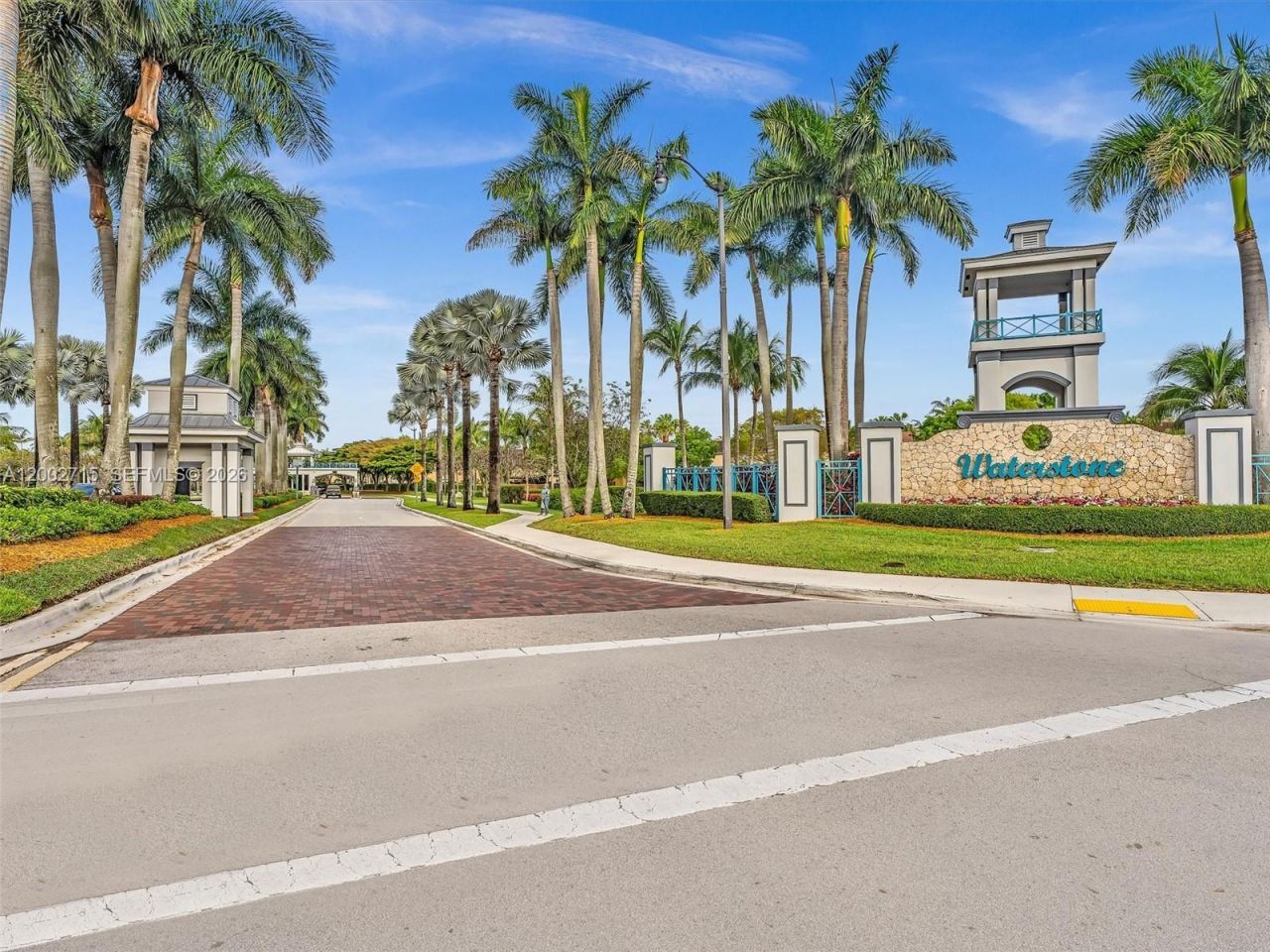 2117 NE 40th Rd , Homestead, FL 33033 Photo