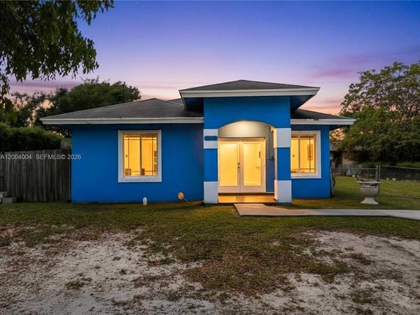 22116 SW 115th Ave , Miami, FL 33170