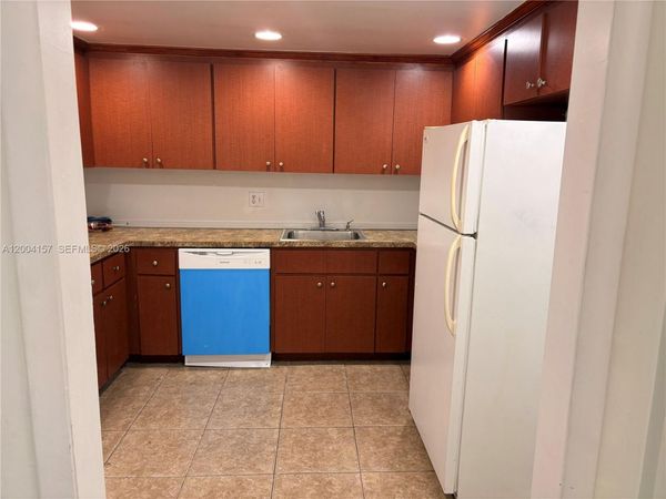 4168 Inverrary Dr , Unit 408, Lauderhill, FL 33319